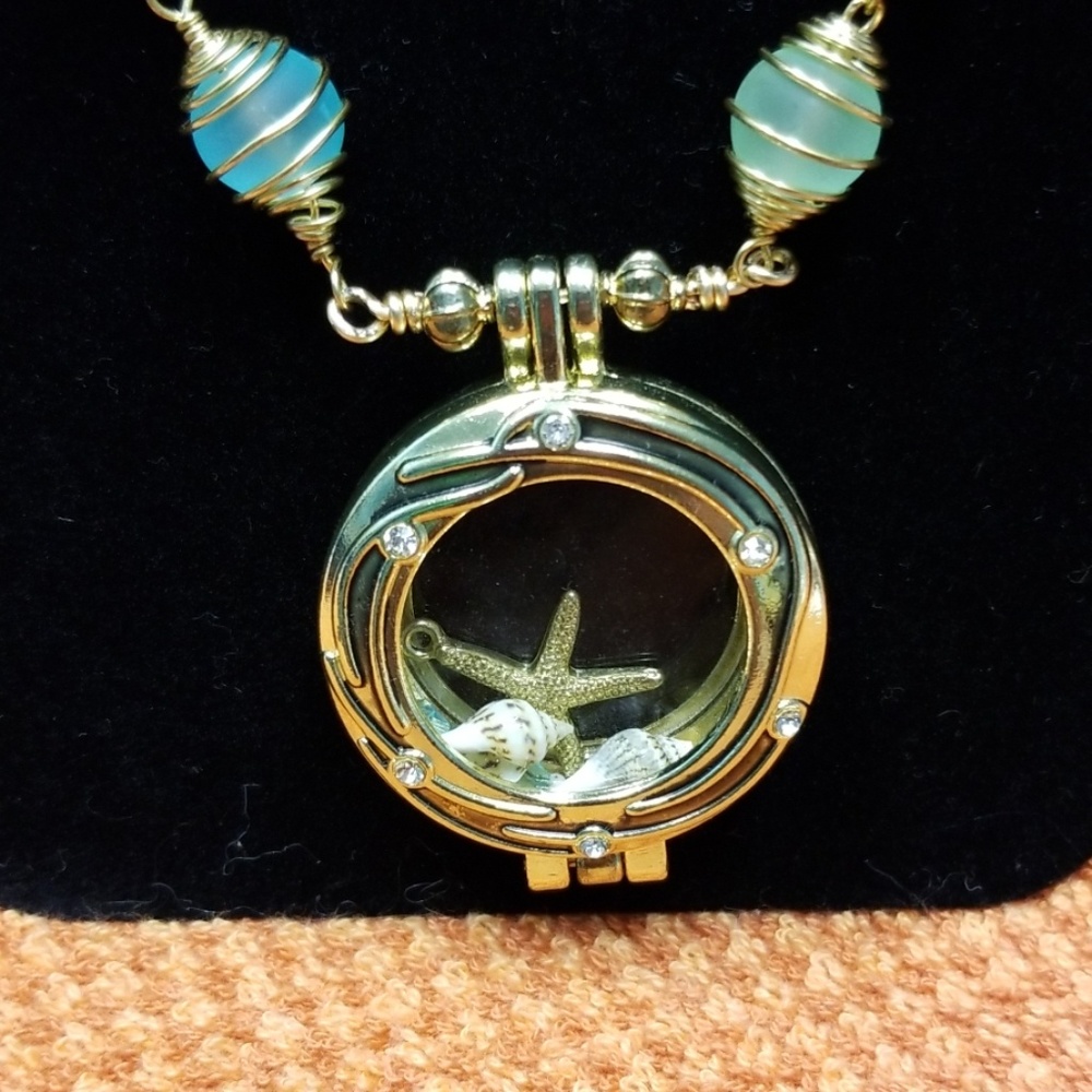 SALE! Gold Color Beach Locket! - Picture 3 of 4